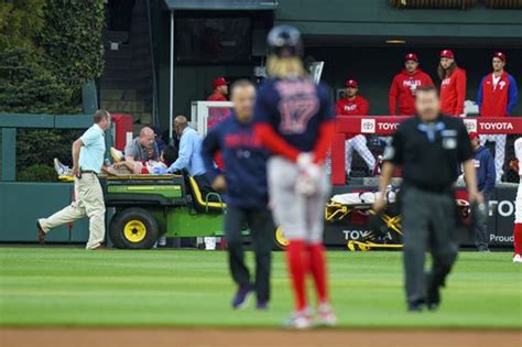 Spectator tumbles over railing into Red Sox bullpen during game in Philadelphia